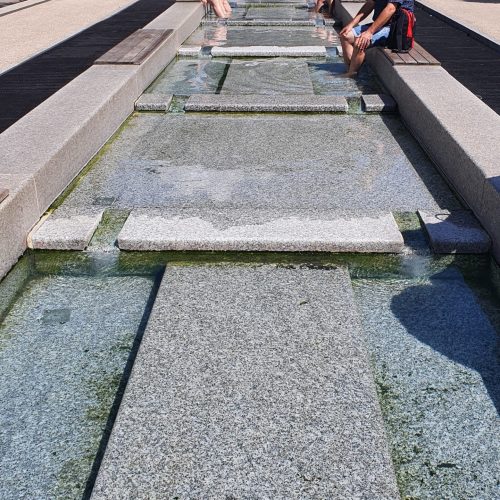 Location gite spacieux Ax Les Thermes - Bains de pied l'Axéenne
